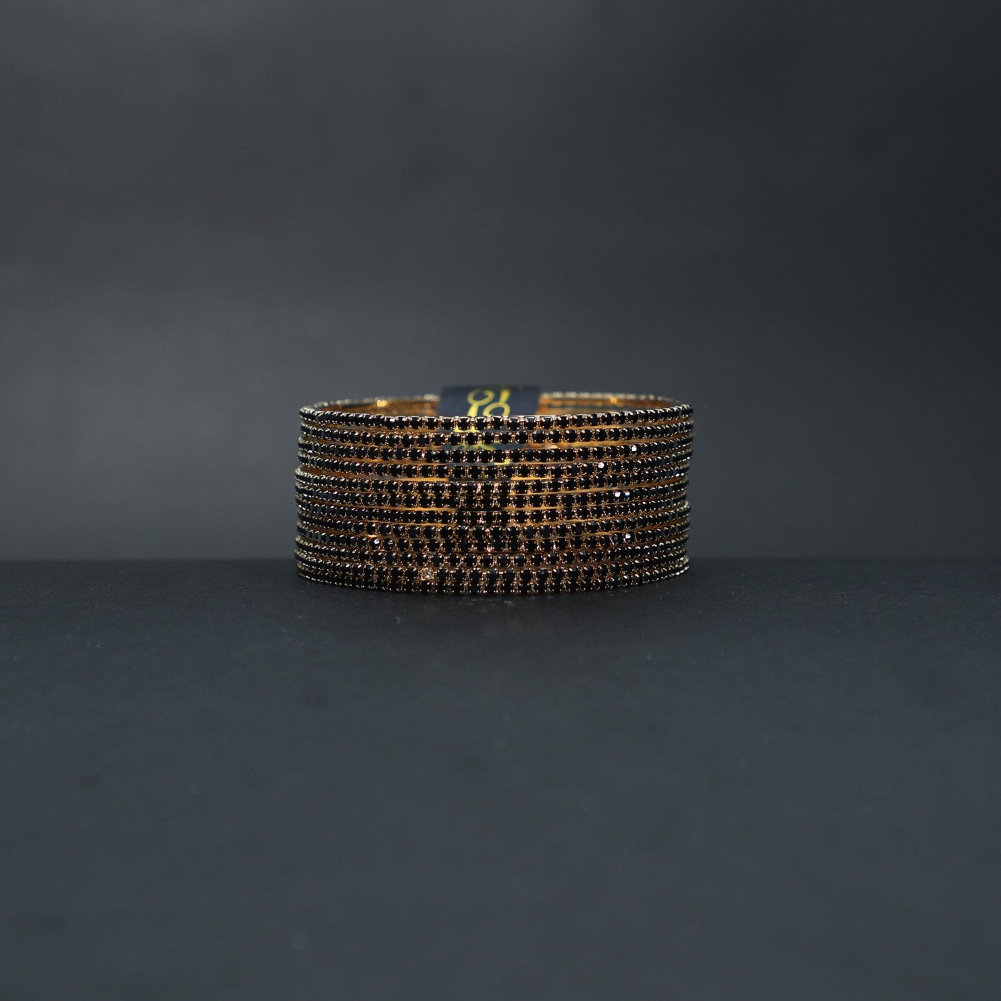 Premium Bangles Fashion Jewelry – Stylish & Affordable | Zurii.pk