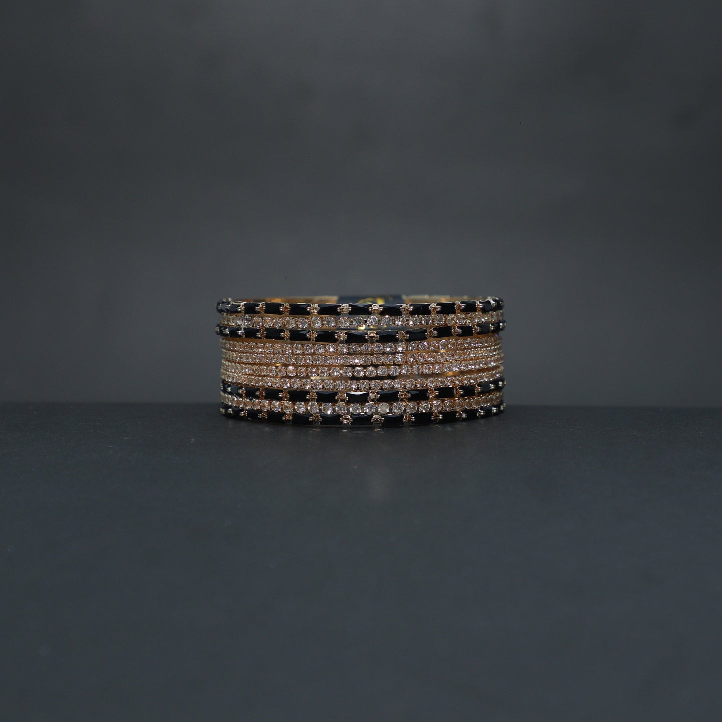 Premium Bangles Set Fashion Jewelry – Stylish & Affordable | Zurii.pk