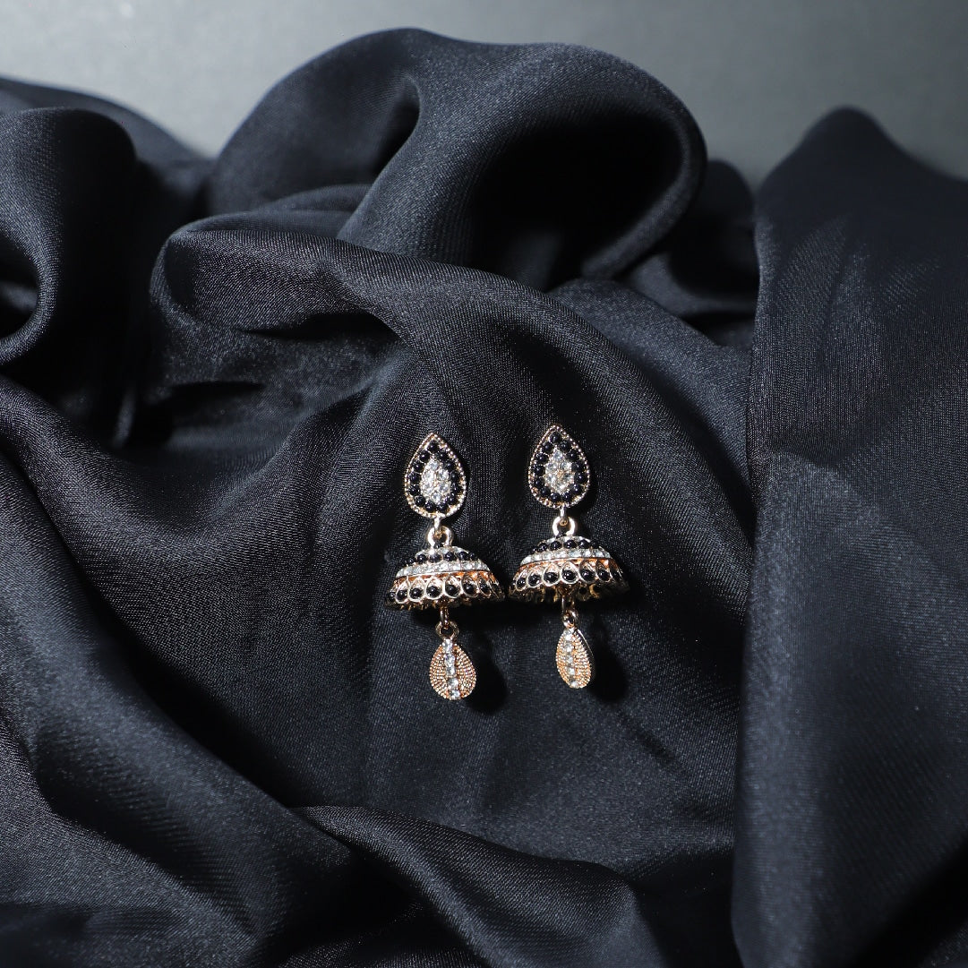 Premium Tops Fashion Jewelry – Stylish & Affordable | Zurii.pk