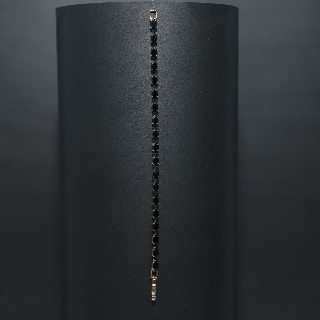 Premium Bracelets Fashion Jewelry – Stylish & Affordable | Zurii.pk