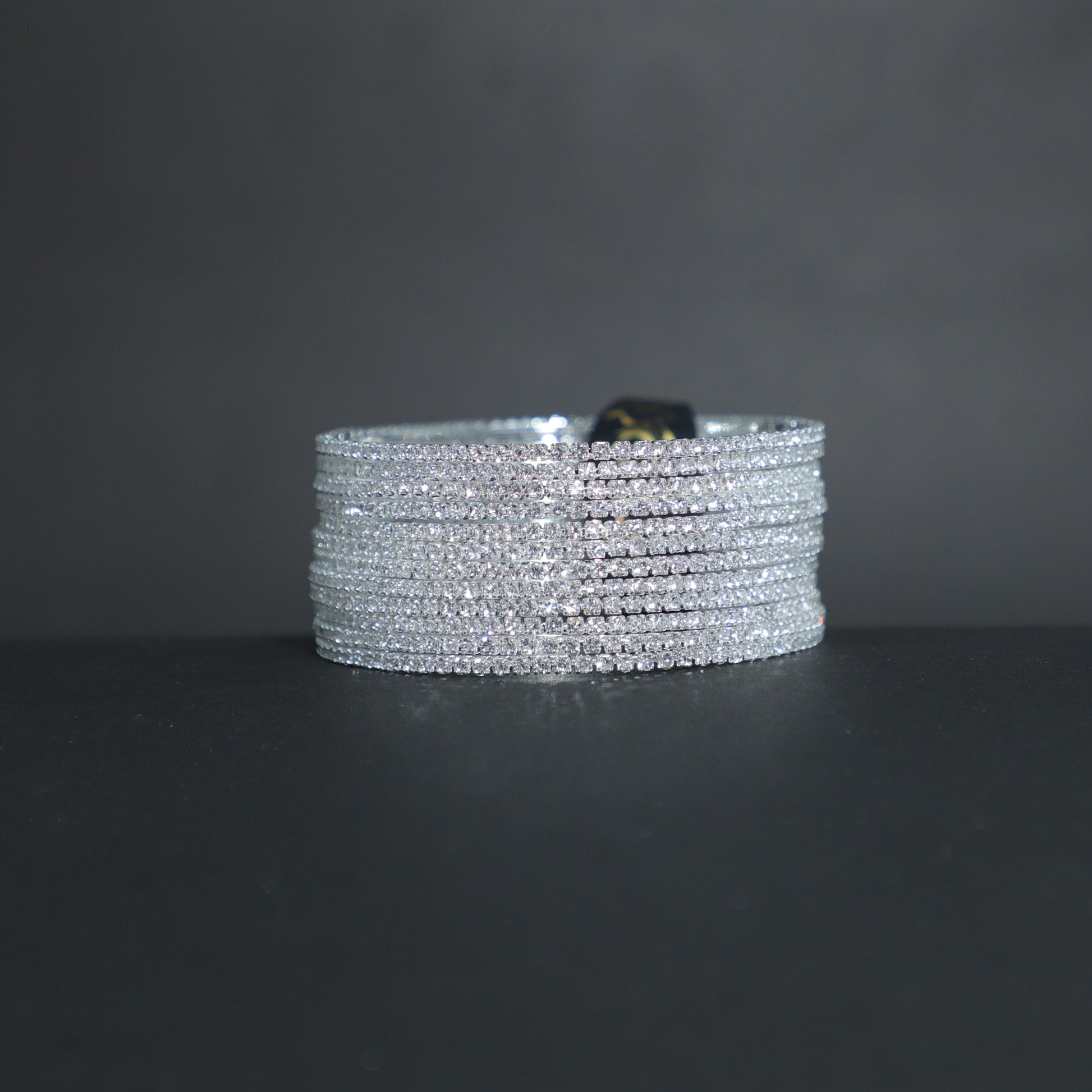 Premium Bangles Set, Fashion Jewelry – Stylish & Affordable | Zurii.pk