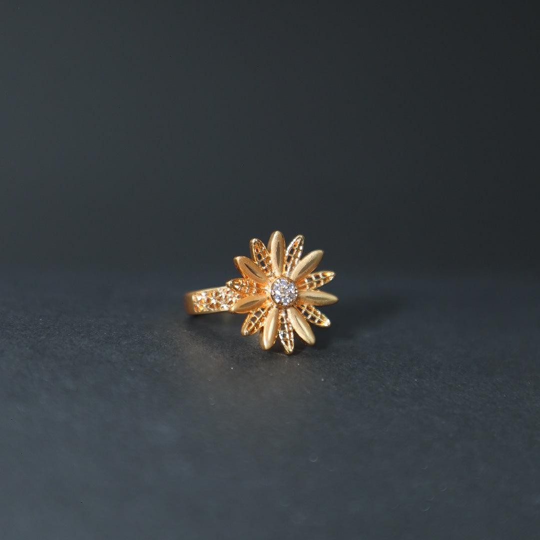 Sun Flower Engagement Gold Ring