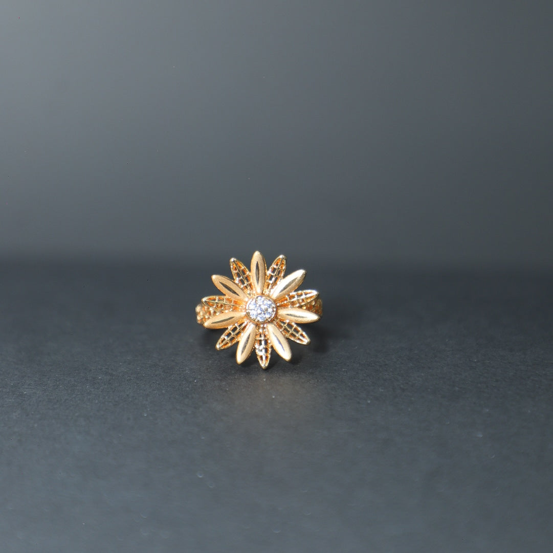 Sun Flower Engagement Gold Ring