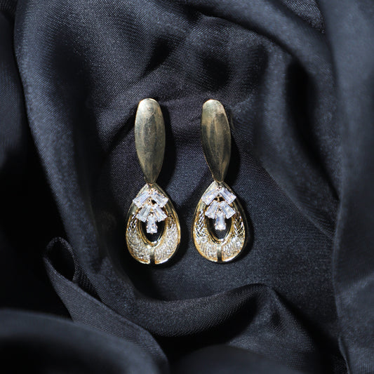 Premium Tops Fashion Jewelry – Stylish & Affordable | Zurii.pk